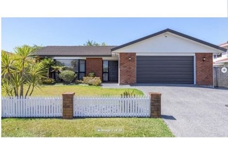 Photo of property in 10 Travers Place, Northpark, Auckland, 2013