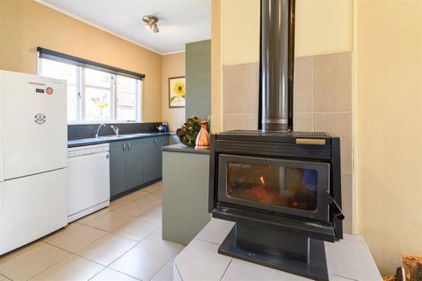 Photo of property in 11 Bond Street, Marton, 4710