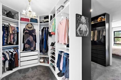 Photo of property in 289 Riverbank Road, Wanaka, 9382