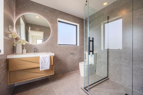 Photo of property in 5 Anehu Place, Greenhithe, Auckland, 0632