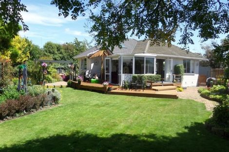 Photo of property in 9 Denise Crescent, Hornby, Christchurch, 8042