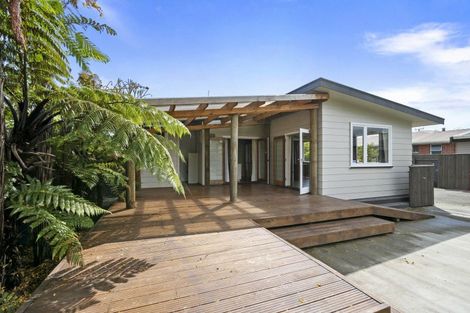 Photo of property in 82 Slacks Road, Awapuni, Palmerston North, 4412
