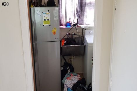 Photo of property in 20-22 Sievers Grove, Cannons Creek, Porirua, 5024