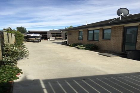 Photo of property in 38 Willowside Place, Amberley, 7410