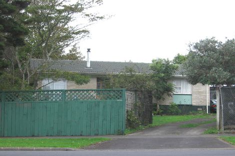Photo of property in 122 Sturges Road, Henderson, Auckland, 0612