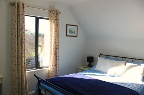 Photo of property in 96b Kent Street, Carterton, 5713