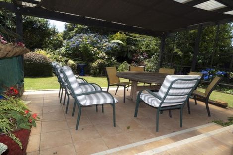 Photo of property in 7b John Guthrie Place, Merrilands, New Plymouth, 4312