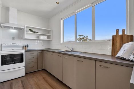 Photo of property in 3/3 Bulteel Street, New Plymouth, 4310