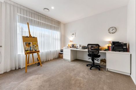 Photo of property in 14 Tauwaka Crescent, Riverhead, 0820