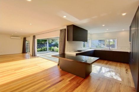 Photo of property in 1/36 Lake Pupuke Drive, Takapuna, Auckland, 0622