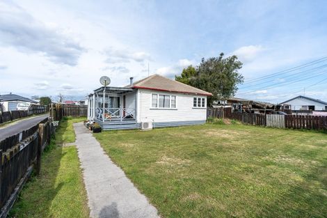 Photo of property in 9 Breckons Avenue, Nawton, Hamilton, 3200