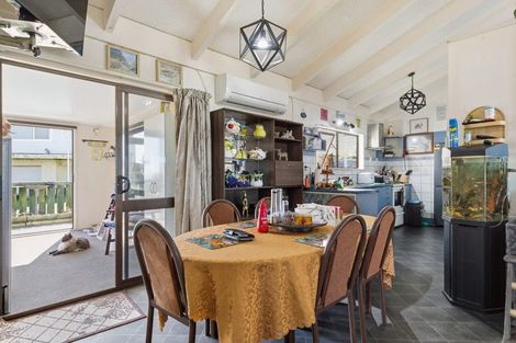 Photo of property in 647 Pukehina Parade, Pukehina, Te Puke, 3189