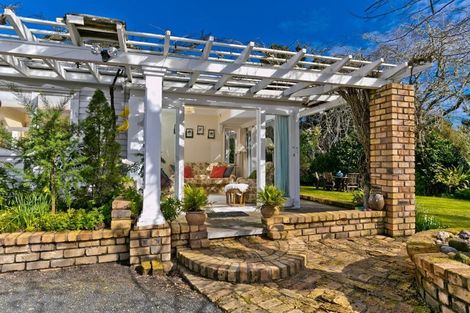 Photo of property in 135a Upper Harbour Drive, Greenhithe, Auckland, 0632