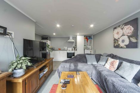 Photo of property in 81 Oakfield Crescent, Pukete, Hamilton, 3200