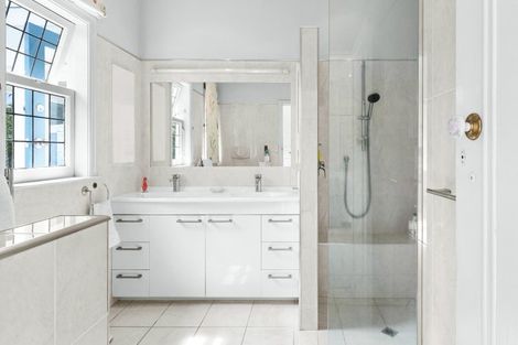 Photo of property in 59 Joll Road, Havelock North, 4130