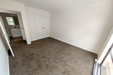 Photo of property in 1/152 Old Farm Road, Hamilton East, Hamilton, 3216