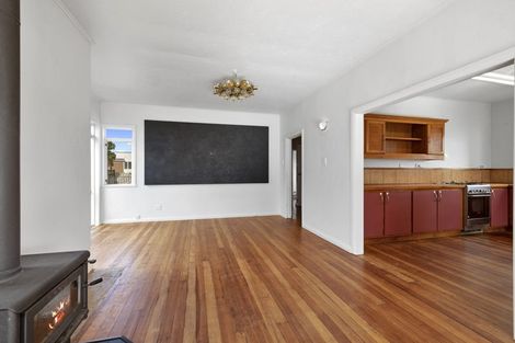 Photo of property in 11 Cornwall Street, Brooklands, New Plymouth, 4310