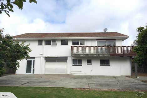 Photo of property in 12 Moorpark Place, Ilam, Christchurch, 8041