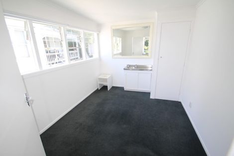 Photo of property in 67 St Vincent Avenue, Remuera, Auckland, 1050