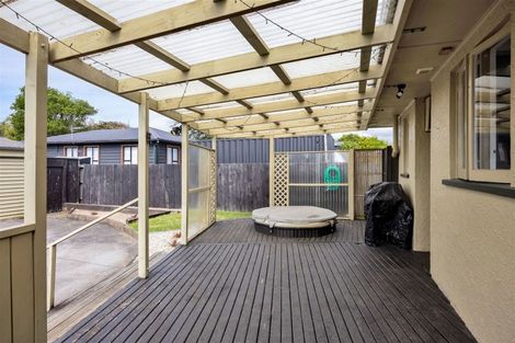 Photo of property in 207 South Road, Spotswood, New Plymouth, 4310