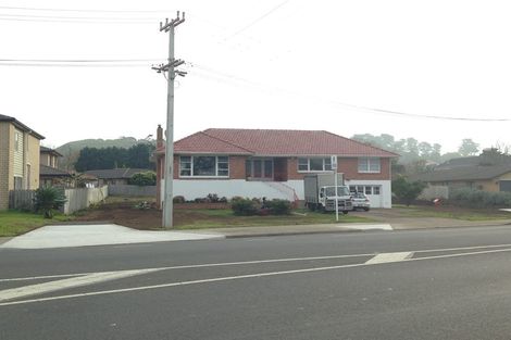 Photo of property in 2/132 Coronation Road, Papatoetoe, Auckland, 2025