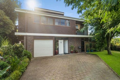 Photo of property in 2 Exeter Place, Tihiotonga, Rotorua, 3015