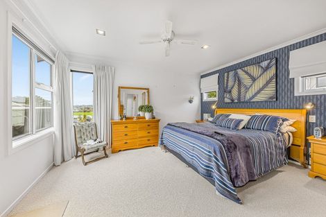 Photo of property in 9 San Marino Drive, Henderson, Auckland, 0612