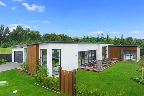 Photo of property in 10 Tussle Grove, Halswell, Christchurch, 8025