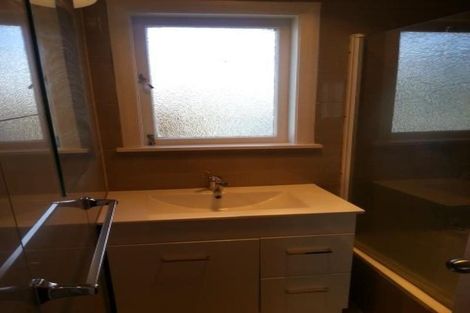 Photo of property in 29 Sutton Crescent, Papakura, 2110