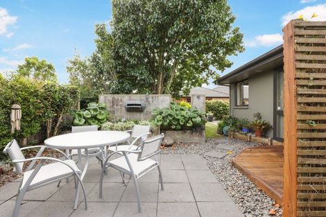 Photo of property in 1 Fencourt Place, Rototuna North, Hamilton, 3210