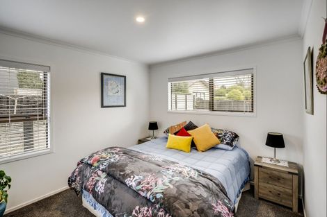 Photo of property in 7 Tui Glen, Havelock North, 4130