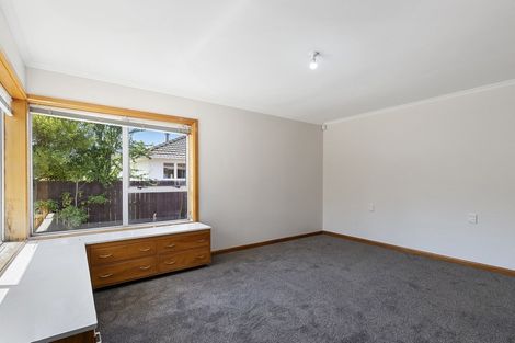 Photo of property in 35 Balgay Street, Upper Riccarton, Christchurch, 8041