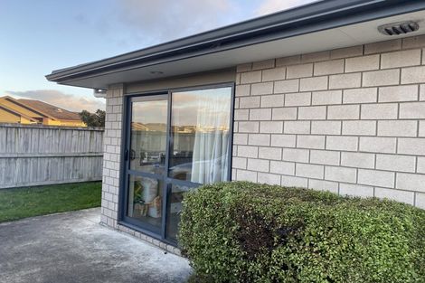 Photo of property in 43 Sirius Crescent, Rototuna North, Hamilton, 3210