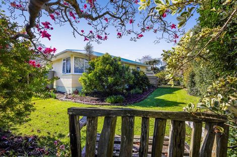 Photo of property in 35 Smith Street, Waverley, 4510