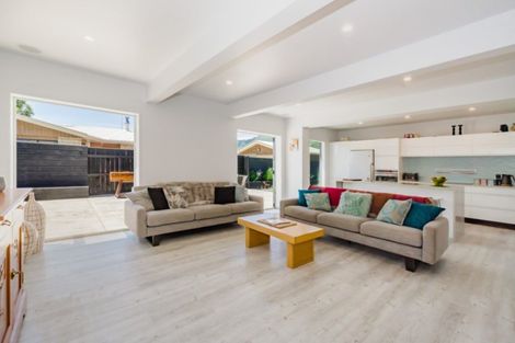 Photo of property in 7a Lesley Grove, Waikanae, 5036