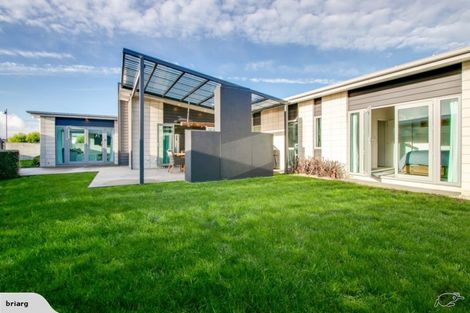 Photo of property in 29 Kapiti Drive, Poraiti, Napier, 4112