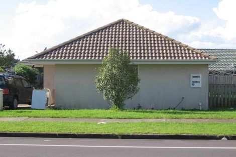 Photo of property in 1/155 Te Irirangi Drive, Flat Bush, Auckland, 2019