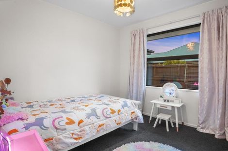 Photo of property in 55 Sequoia Way, Rangiora, 7400