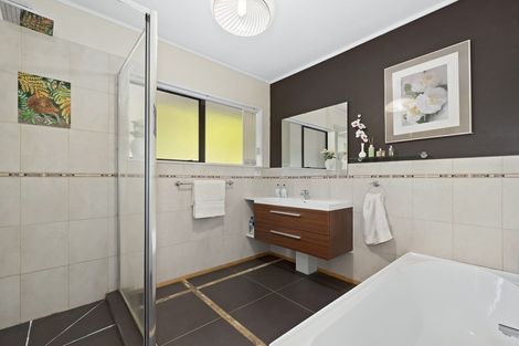 Photo of property in 139 Attwood Road, Paremoremo, Auckland, 0632