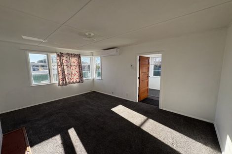 Photo of property in 45 Goldsmith Crescent, Levin, 5510