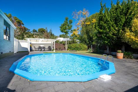 Photo of property in 8 Padfield Place, Havelock North, 4130