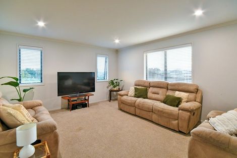 Photo of property in 66 Helenvale Crescent, Pokeno, 2402