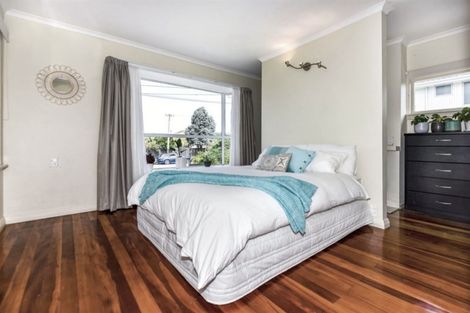 Photo of property in 56 Pacific Road, North New Brighton, Christchurch, 8083