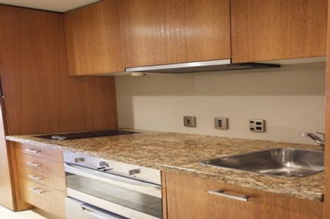 Photo of property in The Metropolis Apartments, 810/1 Courthouse Lane, Auckland Central, Auckland, 1010