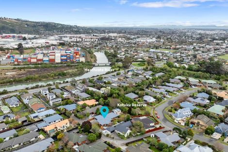 Photo of property in 57 Kotuku Crescent, Woolston, Christchurch, 8023