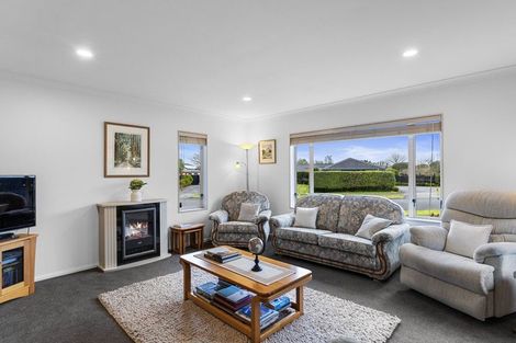 Photo of property in 4 Innswood Place, Rototuna North, Hamilton, 3210