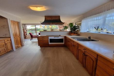 Photo of property in 75 Rosario Crescent, Red Beach, 0932