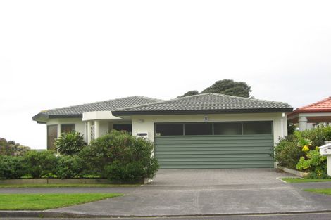 Photo of property in 5 Arden Place, Oakura, 4314