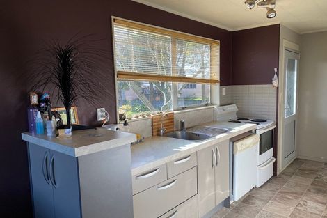 Photo of property in 23 High Street East, Waitara, 4320