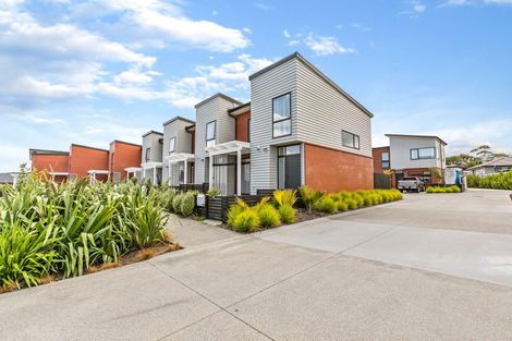 Photo of property in 2 Fermi Lane, Papakura, 2110